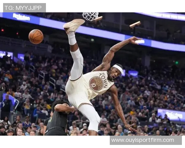 吉米的篮球智商引领费城雷霆不败之路扬尼斯在森林中展现统治力