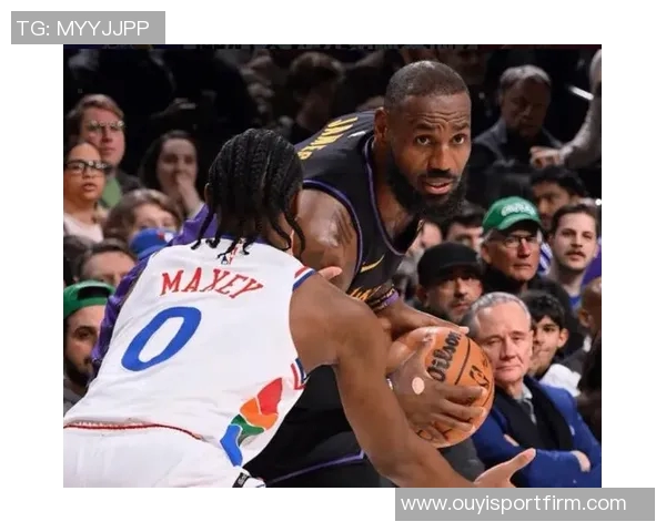 詹姆斯转发马克西生涯新高54分与9助攻的精彩表现引发热议