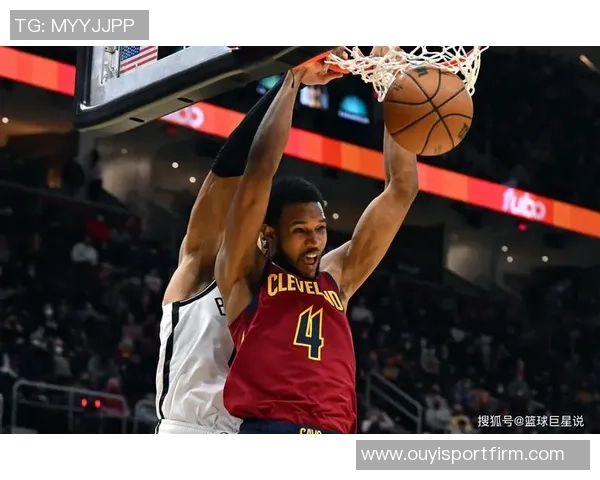 莫布里表现出色12投7中收获17分10篮板5助攻2盖帽助球队稳定胜利