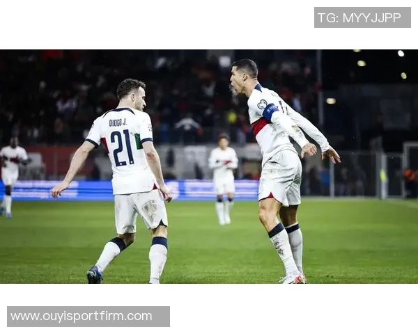 C罗深情悼念若塔去世感慨万千泪流不止令人心痛