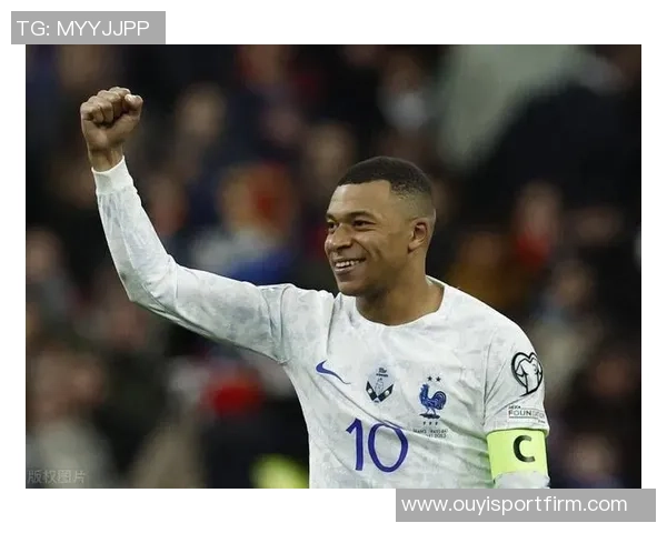 姆巴佩接过法国10号球衣责任普拉蒂尼称其理解重要性