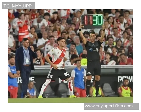 邦马蒂谦逊回应梅西成就称其属于更高层次不愿比较