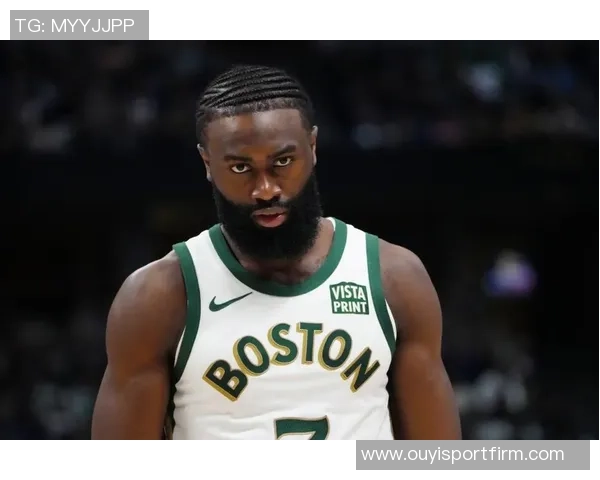 杰伦布朗打电话詹姆斯请教植发问题引发热议节目效果爆棚