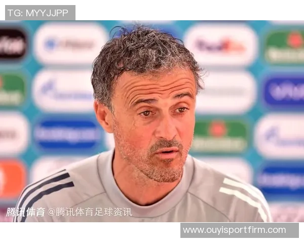 恩里克回应法甲水平质疑称维蒂尼亚为世界顶级中场之一