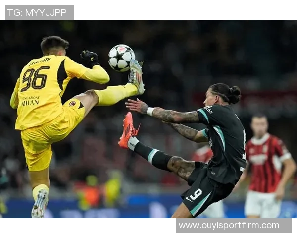 米体报道索博斯洛伊家庭背景是米兰球迷AC米兰曾接近签下他