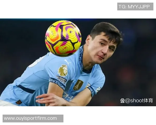 曼城冬窗或引援右后卫视胡桑诺夫表现而定