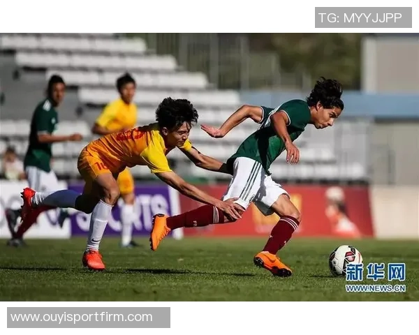 17岁卡尔与奥利塞庆祝逆转胜利全队展现团结精神与拼搏意志