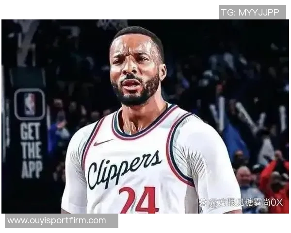 快船悔恨不已鲍威尔11场比赛8次得分领衔全队表现出色