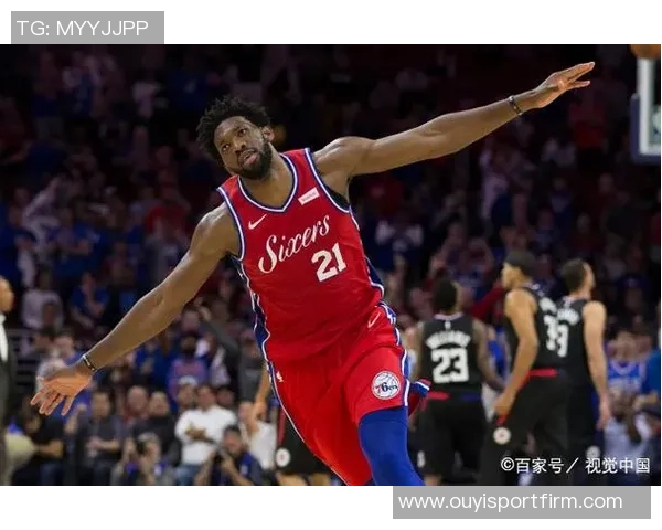 兰德尔表现出色20投9中砍下24分外加9篮板3助攻3抢断助力球队胜利